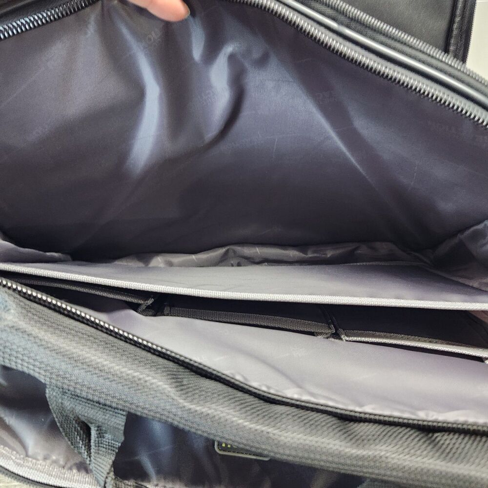 Kenneth Cole Reaction EZ-Scan 17" R-Tech Laptop Messenger Bag Black - Picture 5 of 12